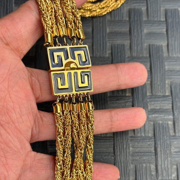 Givenchy Vintage Long Elegant Gold and Black Necklace Belt - Picture 9 of 16